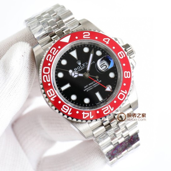 ロレックス ROLEX が大爆発的に登場!グリニッジ 、指針は、メッキ白金をアップグレードし、どんな角度から見ても輝きを感じることができます。特殊な針先の技術を採用しており、夜光塗料にはスイス産の青緑色の夜光塗料を使用し、夜光効果を完璧に再現しています。時計盤は、立体印刷で、メッキ白金を使用し、中心軸が下がっており、カレンダーも下がっています。リング:真っ暗な青と黒のリング/赤と青のリング/黒のリング/本物のセラミックで、いずれも白金で埋められています。カレンダー:新バージョンのロレックスのカレンダーの文 ロレックス ROLEX が大爆発的に登場!グリニッジ 、指針は、メッキ白金をアップグレードし、どんな角度から見ても輝きを感じることができます。特殊な針先の技術を採用しており、夜光塗料にはスイス産の青緑色の夜光塗料を使用し、夜光効果を完璧に再現しています。時計盤は、立体印刷で、メッキ白金を使用し、中心軸が下がっており、カレンダーも下がっています。リング:真っ暗な青と黒のリング/赤と青のリング/黒のリング/本物のセラミックで、いずれも白金で埋められています。カレンダー:新バージョンのロレックスのカレンダーの文