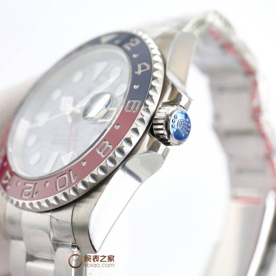 ロレックス ROLEX が大爆発的に登場!グリニッジ 、指針は、メッキ白金をアップグレードし、どんな角度から見ても輝きを感じることができます。特殊な針先の技術を採用しており、夜光塗料にはスイス産の青緑色の夜光塗料を使用し、夜光効果を完璧に再現しています。時計盤は、立体印刷で、メッキ白金を使用し、中心軸が下がっており、カレンダーも下がっています。リング:真っ暗な青と黒のリング/赤と青のリング/黒のリング/本物のセラミックで、いずれも白金で埋められています。カレンダー:新バージョンのロレックスのカレンダーの文 ロレックス ROLEX が大爆発的に登場!グリニッジ 、指針は、メッキ白金をアップグレードし、どんな角度から見ても輝きを感じることができます。特殊な針先の技術を採用しており、夜光塗料にはスイス産の青緑色の夜光塗料を使用し、夜光効果を完璧に再現しています。時計盤は、立体印刷で、メッキ白金を使用し、中心軸が下がっており、カレンダーも下がっています。リング:真っ暗な青と黒のリング/赤と青のリング/黒のリング/本物のセラミックで、いずれも白金で埋められています。カレンダー:新バージョンのロレックスのカレンダーの文