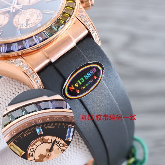 レインボーの頂上を飛び越える---ロレックス ROLEX レインボービーズのデイトナ プラチナメントの目、Cal.7750メカニカルクロノグラフ「二代目レインボーデイトナ」のケースとバンドは316Lステンレス鋼を使用しています。時計ケースのすべての細部は、さらに人工的な工程で磨き上げ、研磨され、検査されており、仕上がりは非常に精巧です。ビーズの角度と宝石の大きさ、数、色はレインボーのようにグラデーションしています。ガラスにはサファイアガラスを使用しており、透き通った鏡面効果があります。ムーブメントには77 レインボーの頂上を飛び越える---ロレックス ROLEX レインボービーズのデイトナ プラチナメントの目、Cal.7750メカニカルクロノグラフ「二代目レインボーデイトナ」のケースとバンドは316Lステンレス鋼を使用しています。時計ケースのすべての細部は、さらに人工的な工程で磨き上げ、研磨され、検査されており、仕上がりは非常に精巧です。ビーズの角度と宝石の大きさ、数、色はレインボーのようにグラデーションしています。ガラスにはサファイアガラスを使用しており、透き通った鏡面効果があります。ムーブメントには77