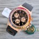 レインボーの頂上を飛び越える---ロレックス ROLEX レインボービーズのデイトナ プラチナメントの目、Cal.7750メカニカルクロノグラフ「二代目レインボーデイトナ」のケースとバンドは316Lステンレス鋼を使用しています。時計ケースのすべての細部は、さらに人工的な工程で磨き上げ、研磨され、検査されており、仕上がりは非常に精巧です。ビーズの角度と宝石の大きさ、数、色はレインボーのようにグラデーションしています。ガラスにはサファイアガラスを使用しており、透き通った鏡面効果があります。ムーブメントには77 レインボーの頂上を飛び越える---ロレックス ROLEX レインボービーズのデイトナ プラチナメントの目、Cal.7750メカニカルクロノグラフ「二代目レインボーデイトナ」のケースとバンドは316Lステンレス鋼を使用しています。時計ケースのすべての細部は、さらに人工的な工程で磨き上げ、研磨され、検査されており、仕上がりは非常に精巧です。ビーズの角度と宝石の大きさ、数、色はレインボーのようにグラデーションしています。ガラスにはサファイアガラスを使用しており、透き通った鏡面効果があります。ムーブメントには77