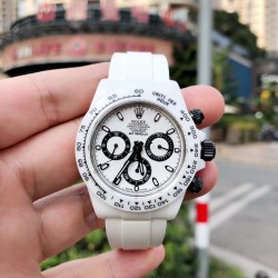 TW FACTORY ,ROLEX（ロレックス）,最も芸術的な腕時計AET x ROLEX x Picasso のクロスオーバー,Charlemagne（シャルルマーニュ）黒いセラミックケースで、豊かな色彩が純粋な黒色のデイトナと完璧に融合しており、とても貴重で、コレクションに値する！AETのコスモグラフ デイトナ腕時計は、着け心地が軽く、外観が丈夫なだけでなく、1つ1つの腕時計にはユニークなデザインがあります！ケース径：40X13.5。実力によってセラミックのロレックスの独特な風采を築き上げており、ケー