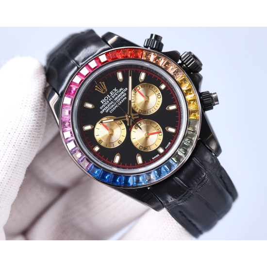 Rolexのレインボーダイヤモンドモデル!最新のカーボンブラックレプリカバージョン、サイズは40mm。ハイエンドな品質で実物撮影!フルブラックのスチールデイトナです!角形の大きなパックドダイヤモンドの目盛りで、上向きのストリップ状の宝石目盛りに変更されました。なおさら貴重なことに、これらの宝石目盛りの並び方も同様にグラデーション効果を呈しており、そして外輪のグラデーション宝石の色合いとも一 一対応しています。 Rolexのレインボーダイヤモンドモデル!最新のカーボンブラックレプリカバージョン、サイズは40mm。ハイエンドな品質で実物撮影!フルブラックのスチールデイトナです!角形の大きなパックドダイヤモンドの目盛りで、上向きのストリップ状の宝石目盛りに変更されました。なおさら貴重なことに、これらの宝石目盛りの並び方も同様にグラデーション効果を呈しており、そして外輪のグラデーション宝石の色合いとも一 一対応しています。