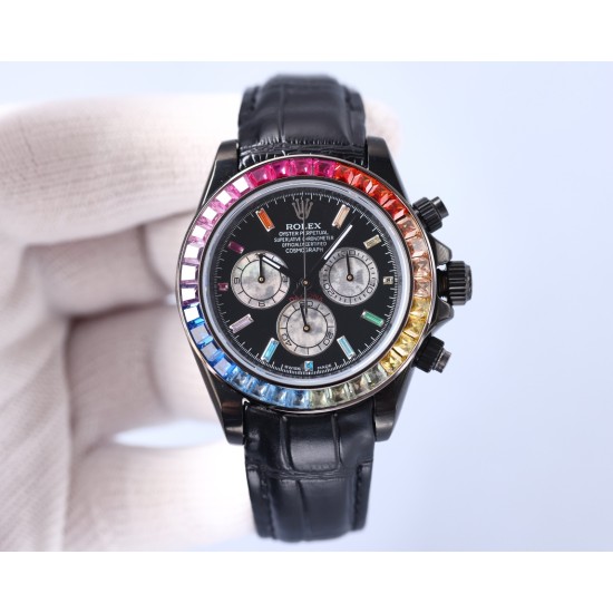 Rolexのレインボーダイヤモンドモデル!最新のカーボンブラックレプリカバージョン、サイズは40mm。ハイエンドな品質で実物撮影!フルブラックのスチールデイトナです!角形の大きなパックドダイヤモンドの目盛りで、上向きのストリップ状の宝石目盛りに変更されました。なおさら貴重なことに、これらの宝石目盛りの並び方も同様にグラデーション効果を呈しており、そして外輪のグラデーション宝石の色合いとも一 一対応しています。ケースとバンドは904L精鋼を使用した時計ケースで、上品な実芯リンクバンドで、着用感が快適で、操作 Rolexのレインボーダイヤモンドモデル!最新のカーボンブラックレプリカバージョン、サイズは40mm。ハイエンドな品質で実物撮影!フルブラックのスチールデイトナです!角形の大きなパックドダイヤモンドの目盛りで、上向きのストリップ状の宝石目盛りに変更されました。なおさら貴重なことに、これらの宝石目盛りの並び方も同様にグラデーション効果を呈しており、そして外輪のグラデーション宝石の色合いとも一 一対応しています。ケースとバンドは904L精鋼を使用した時計ケースで、上品な実芯リンクバンドで、着用感が快適で、操作